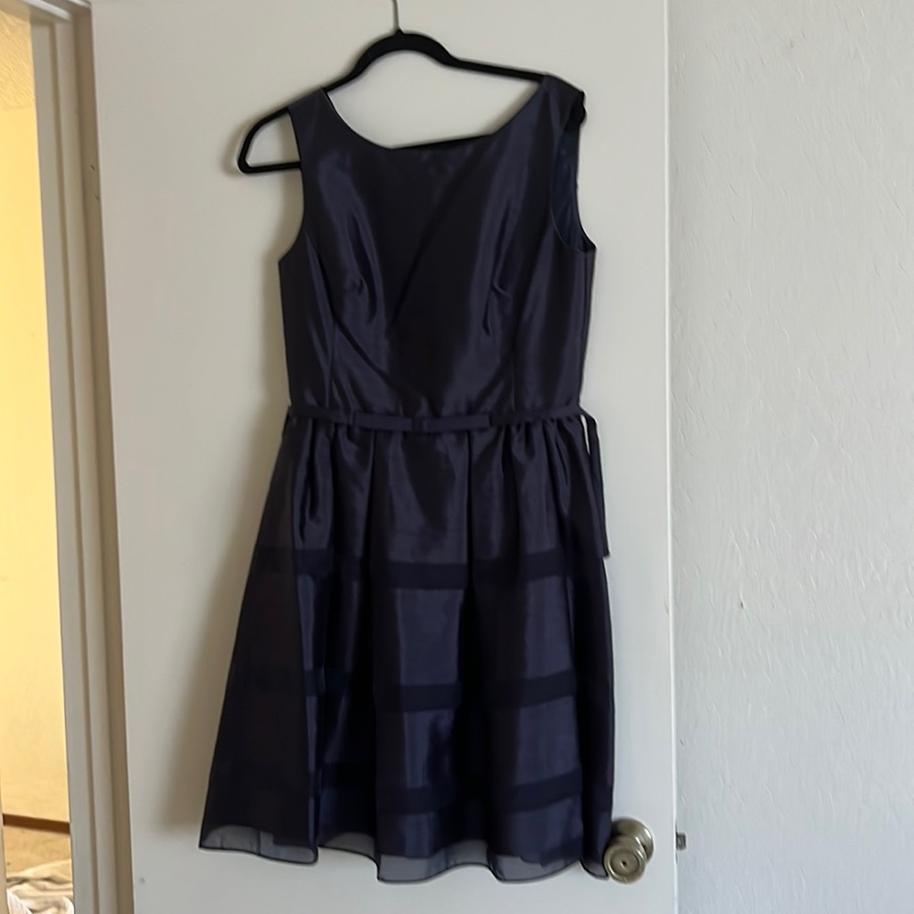Very pretty taffetta dress in dark navy blue